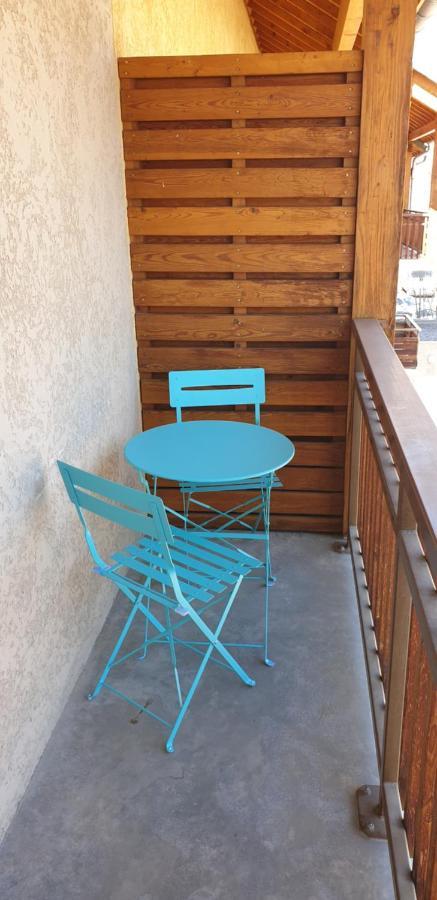 Joli T2 + Coin Montagne + Garage Lägenhet Briançon Exteriör bild