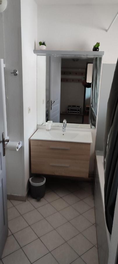 Joli T2 + Coin Montagne + Garage Lägenhet Briançon Exteriör bild